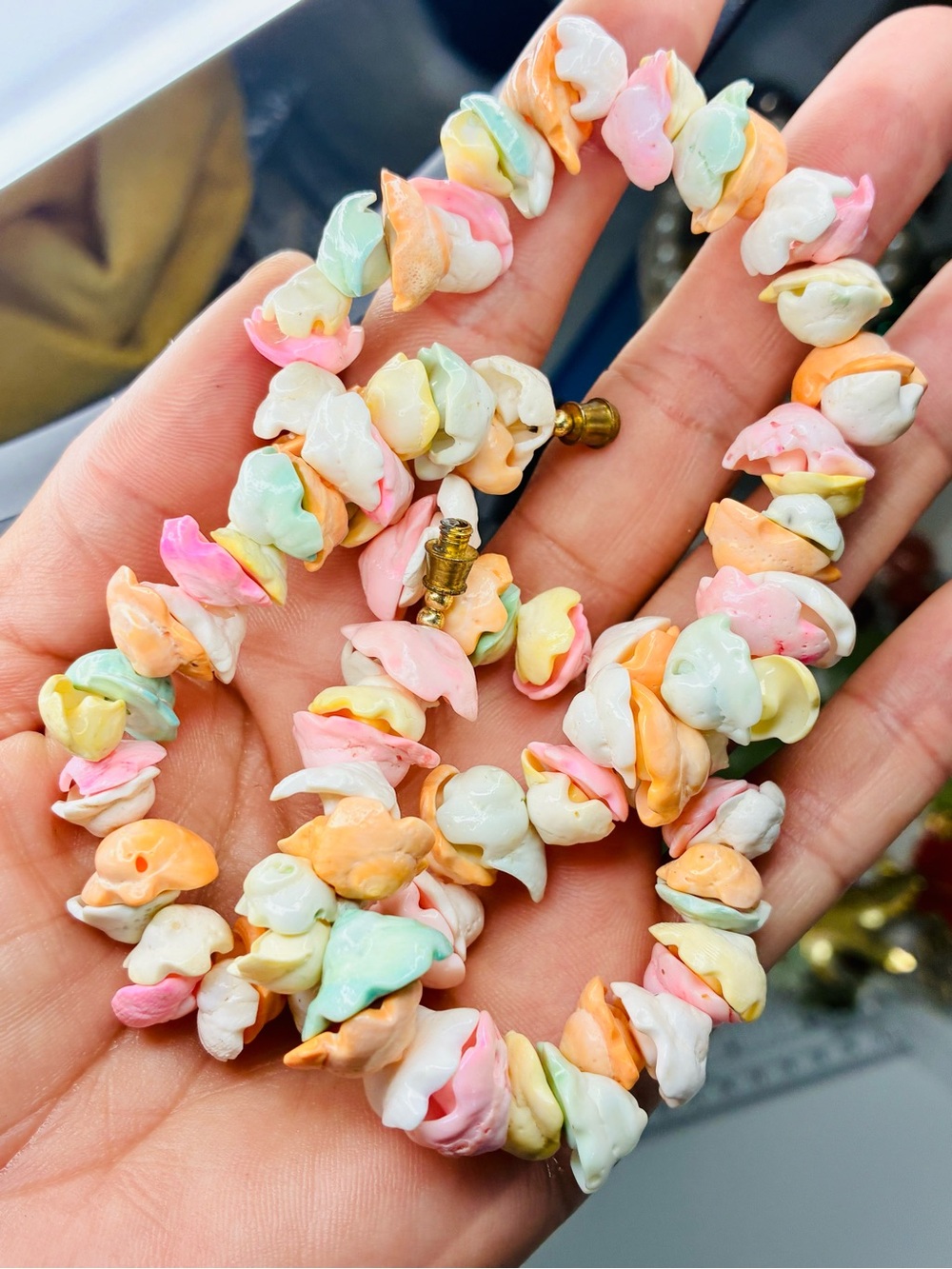 VTG Pastel Multicolor Shell Bead Necklace - ICE CREAM SCOOPS Women's Jewelry - Picture 13 of 16